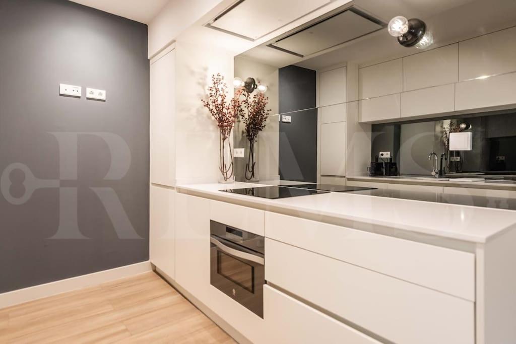 Penthouse Suite With Rooftop In The Heart Of Malaga By Rems מראה חיצוני תמונה